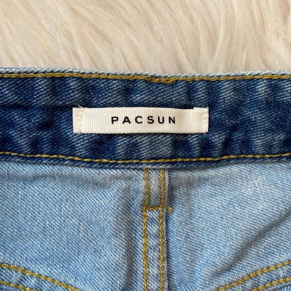 PacSun Eco Two-Tone '90s Boyfriend Jeans, Size 24 - Picture 14 of 16